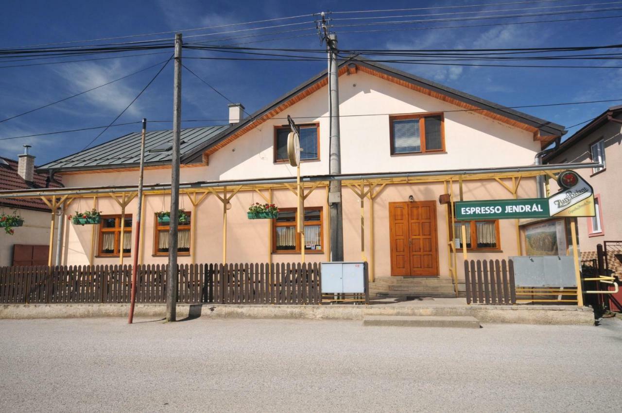 Penzion Jendral Hrabušice Exterior foto