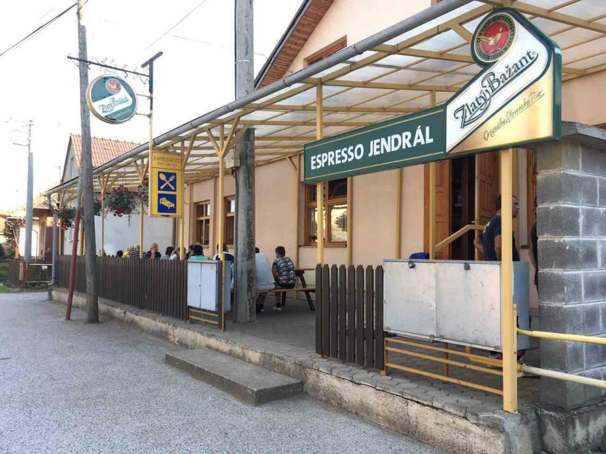 Penzion Jendral Hrabušice Exterior foto